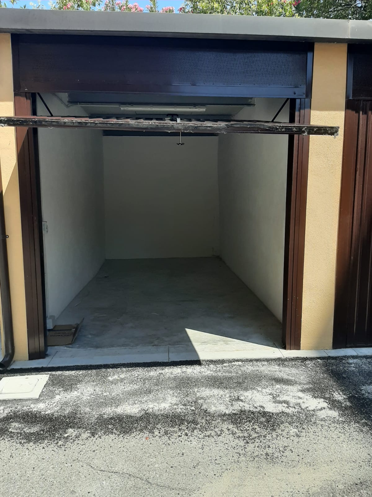 Latina garage in zona Isonzo