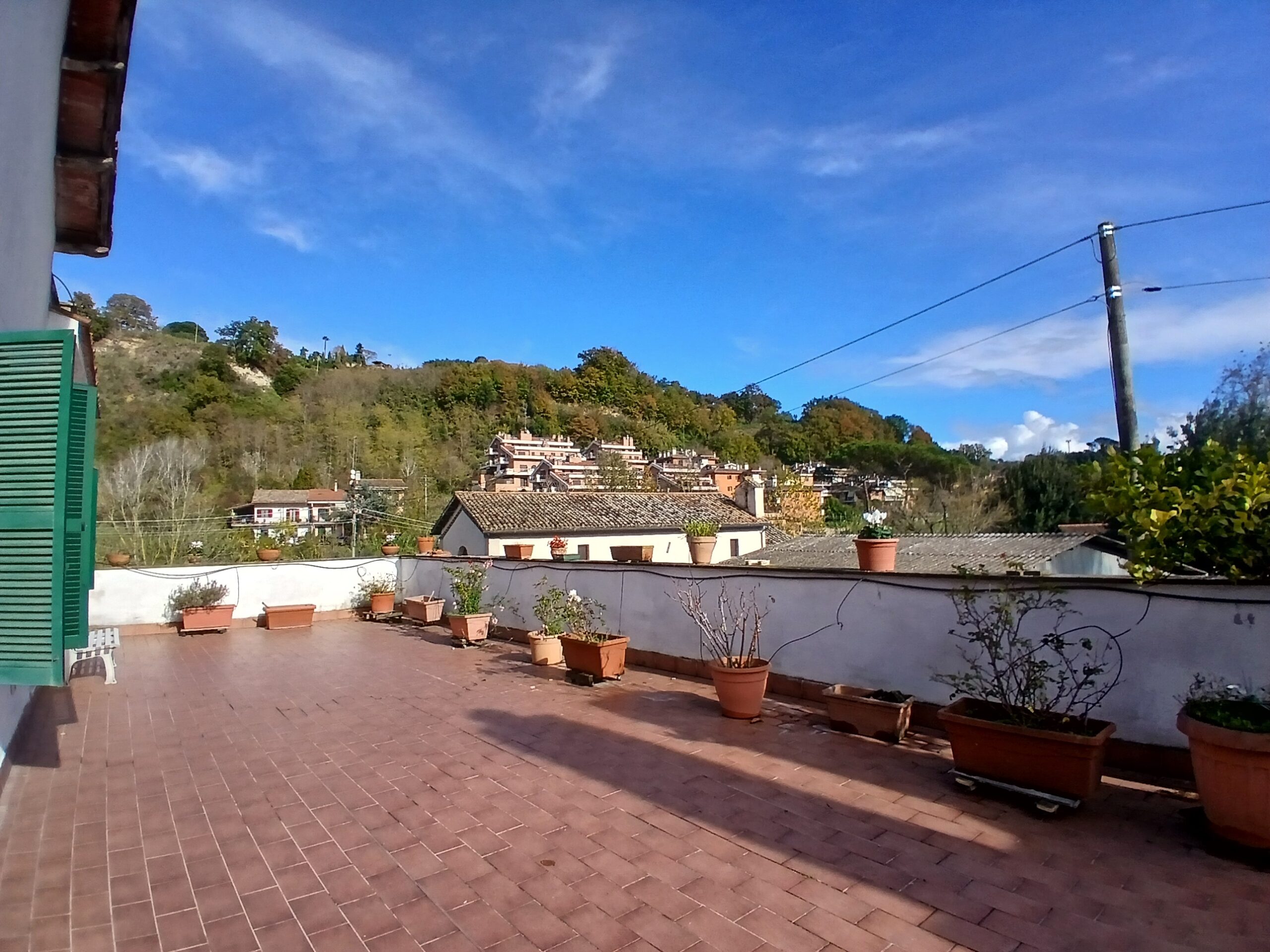 Riano appartamento luminosissimo