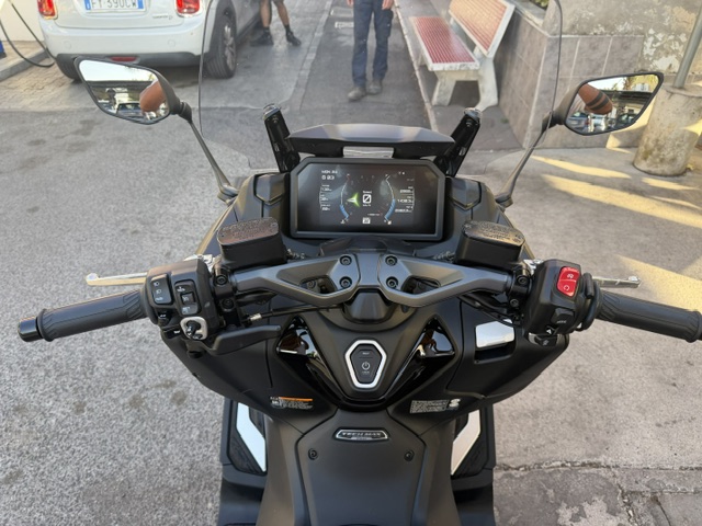 Vendo TMAX 560 TECH