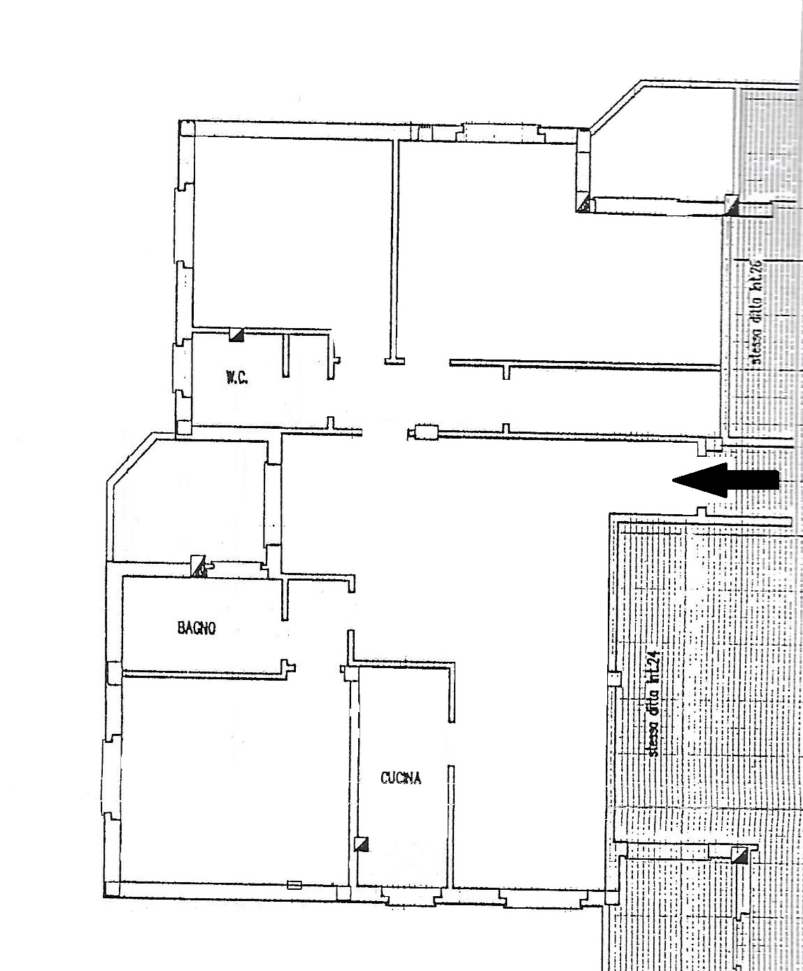 Latina appartamento con garage