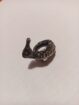 Anello Ippocampo Dionisia brunito nero