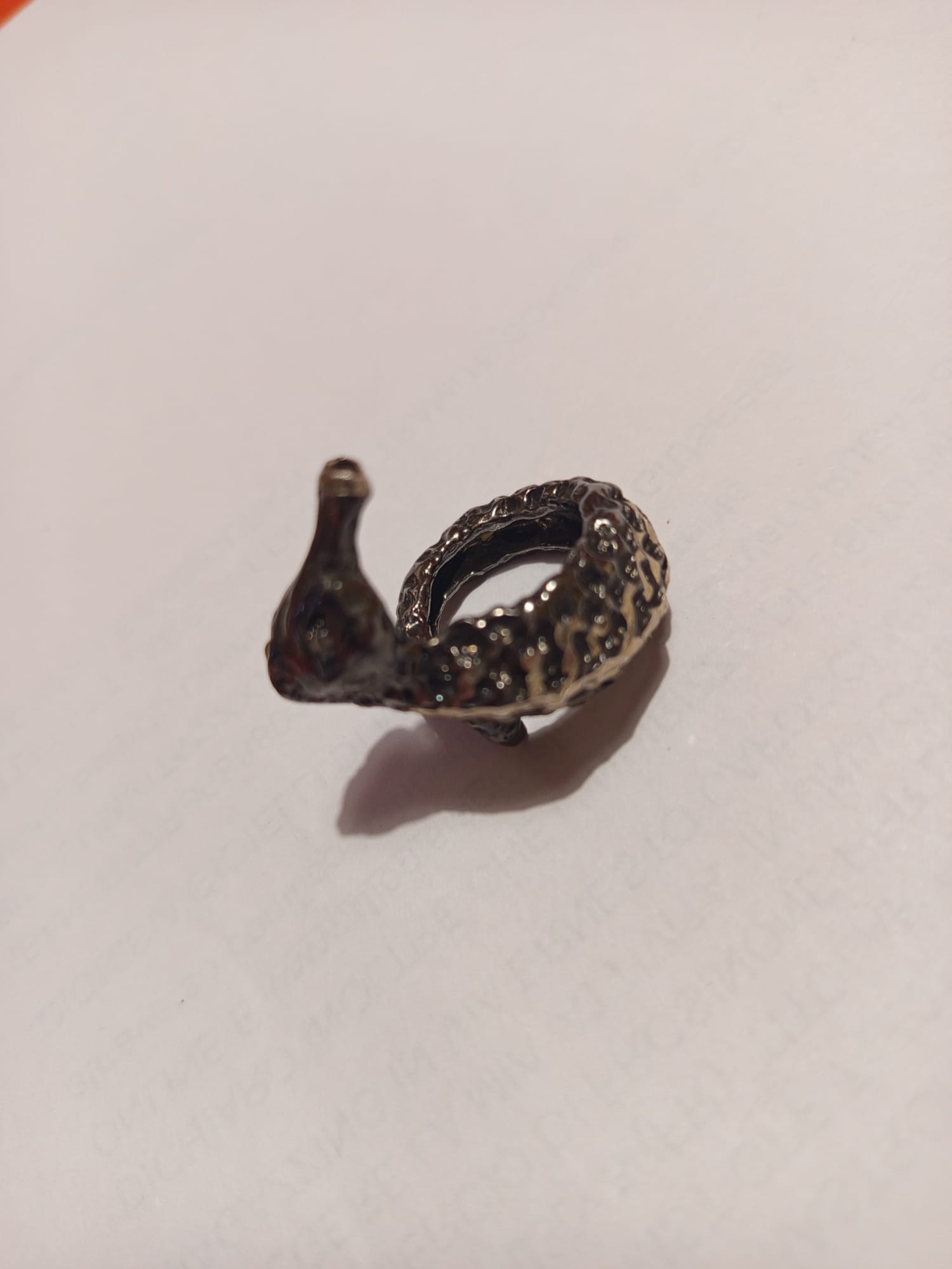 Anello Ippocampo Dionisia brunito nero