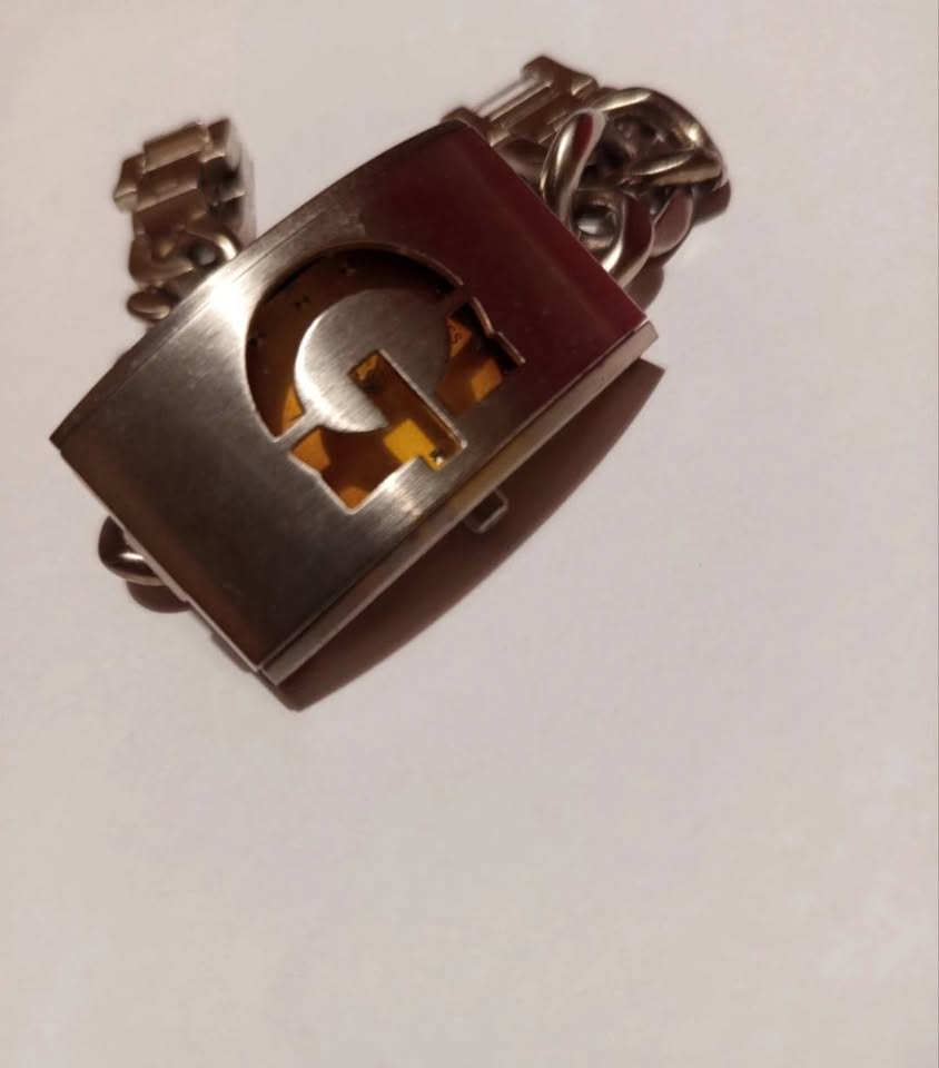 Orologio Guess collection uomo usato pochissimo funzionante