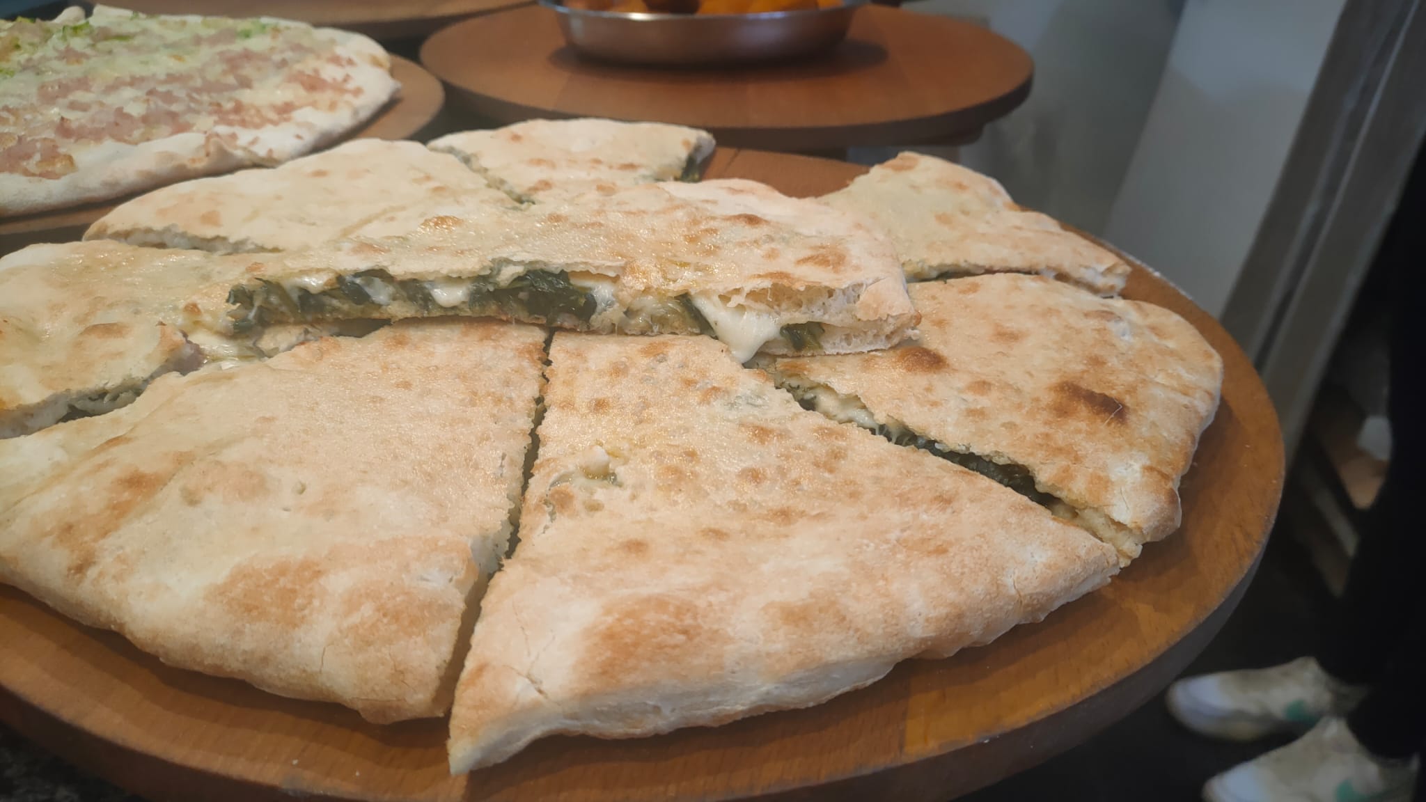 Latina attività di pizzeria